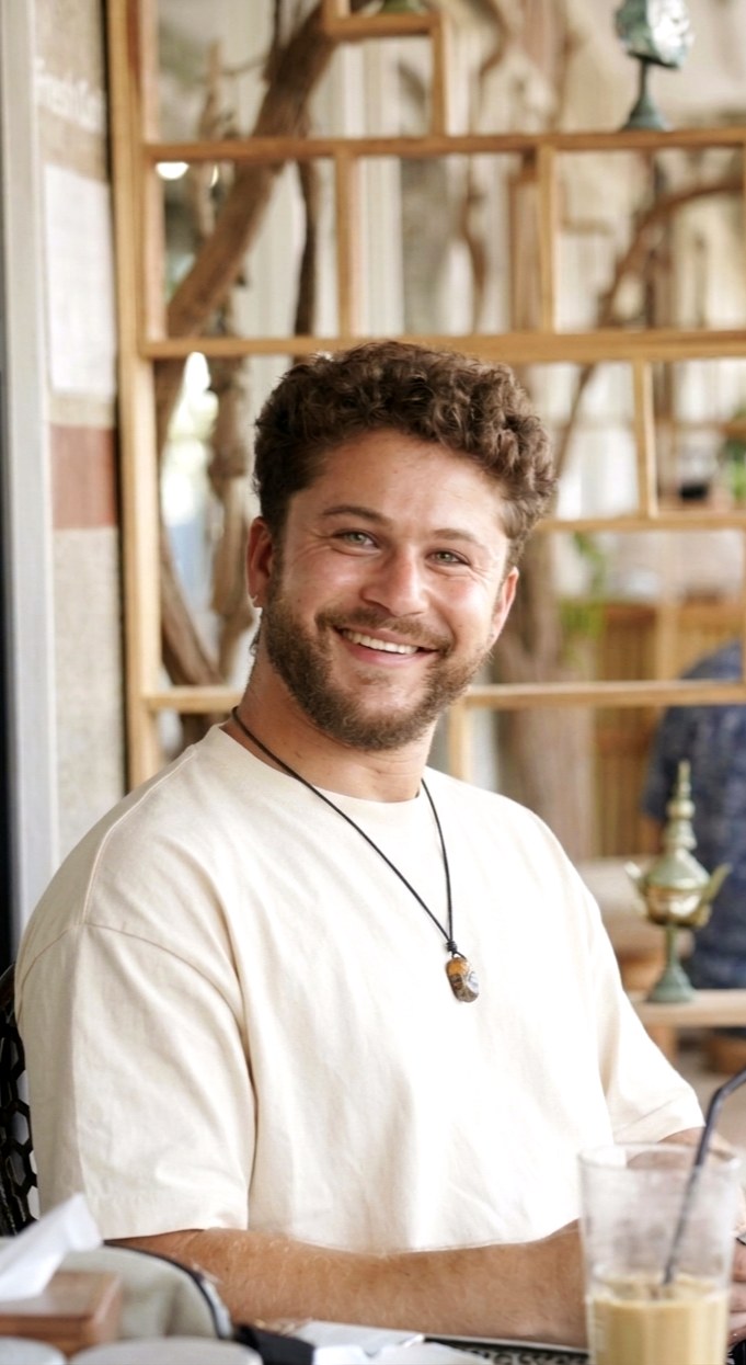 ישי, מטפל בעיסוי תאילדני מסורתי